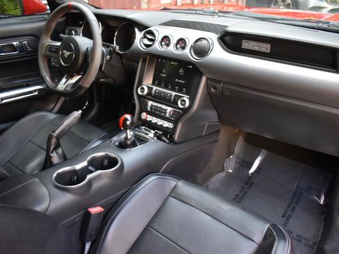 Used 2016 Ford Mustang GT Premium w/ GT Performance Package RWD image 13