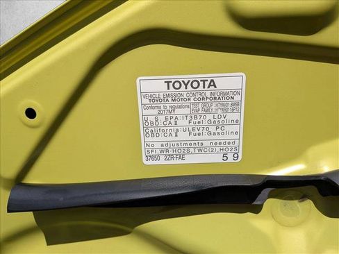 Used 2017 Toyota Corolla iM image 23