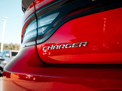 Used 2023 Dodge Charger R/T w/ Technology Group RWD image 14