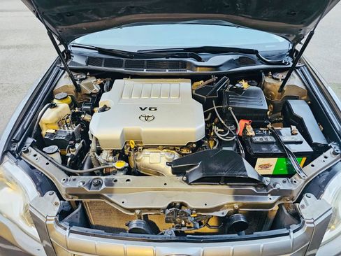 Used 2005 Toyota Avalon XLS FWD image 17