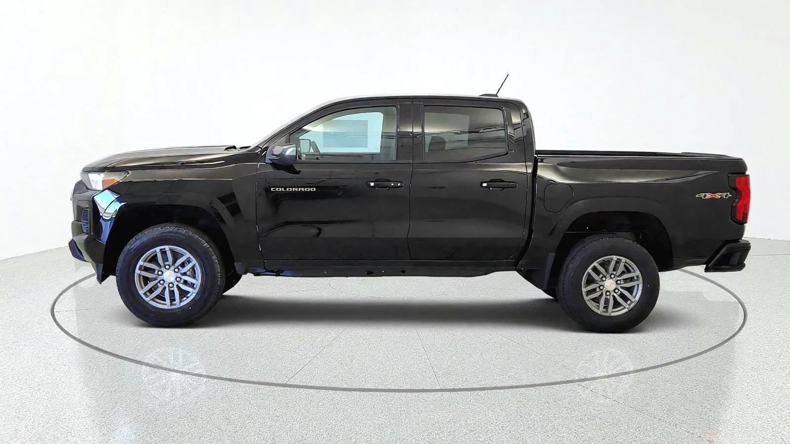 New 2026 Chevrolet Colorado LT w/ Advanced Trailering Package AWD/4WD image 5