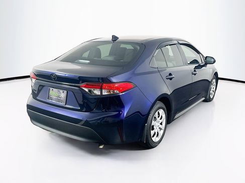 Used 2025 Toyota Corolla LE FWD image 9