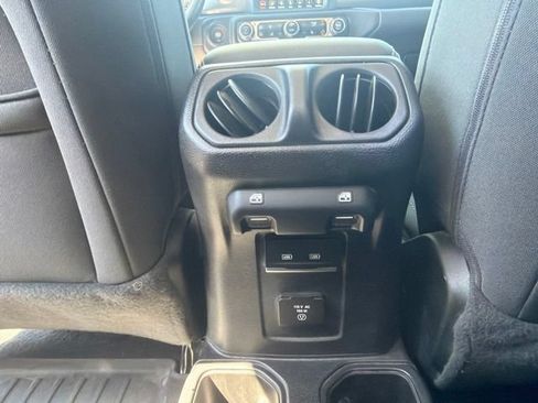 Used 2021 Jeep Wrangler Unlimited Sahara AWD/4WD image 23