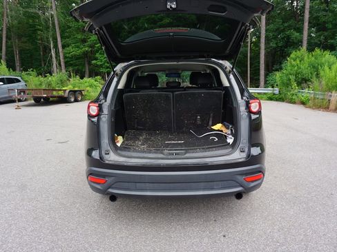 Used 2018 MAZDA CX-9 Sport FWD image 14