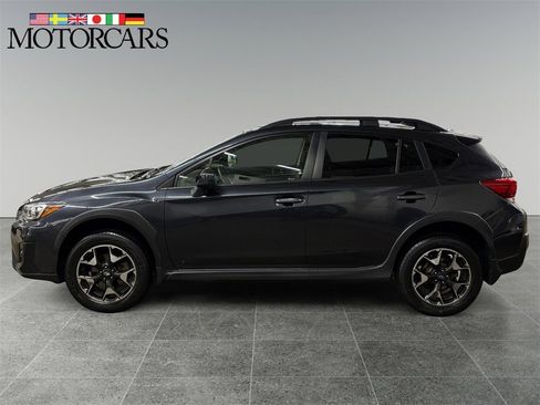 Used 2019 Subaru Crosstrek 2.0i Premium w/ Eyesight System image 6