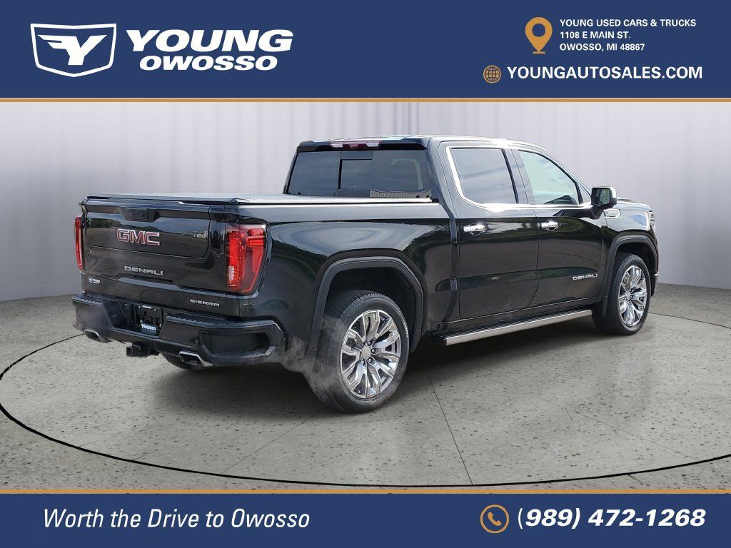 Used 2025 GMC Sierra 1500 Denali w/ Denali Reserve Package AWD/4WD image 3