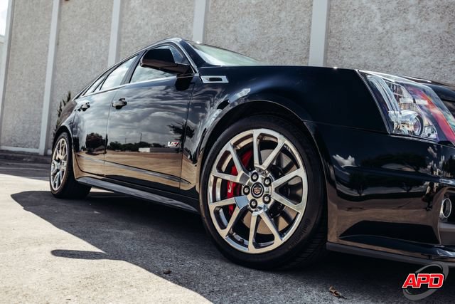 Used 2014 Cadillac CTS V RWD image 27