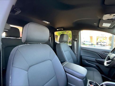 Certified 2023 Chevrolet Colorado LT w/ LT Convenience Package image 21
