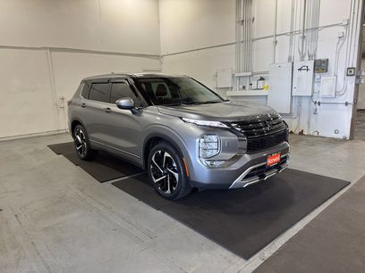 Used 2022 Mitsubishi Outlander SE