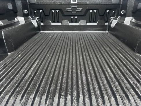 Used 2024 Chevrolet Colorado Trail Boss w/ Technology Package image 17