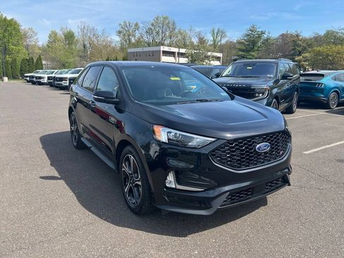 Certified 2022 Ford Edge ST AWD/4WD image 3