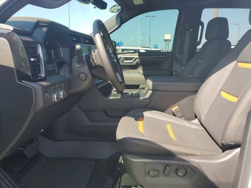Used 2026 GMC Sierra 1500 AT4 w/ Technology Package AWD/4WD image 14