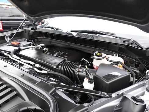 Used 2023 Chevrolet Silverado 1500 Custom image 57