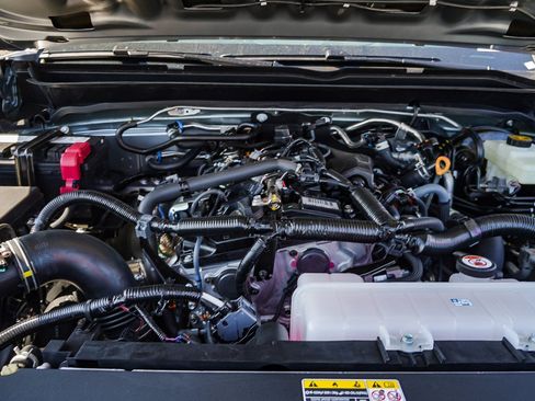New 2026 Toyota Tacoma SR5 AWD/4WD image 13