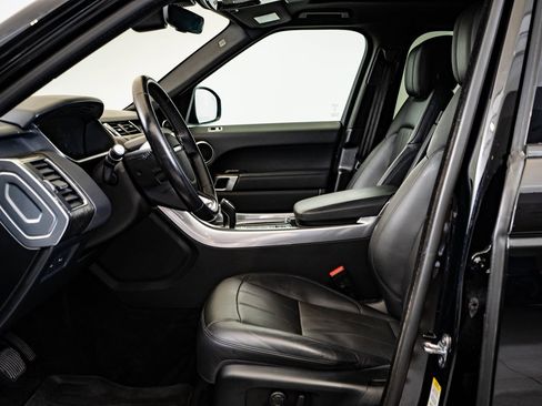 Used 2020 Land Rover Range Rover Sport HSE image 23