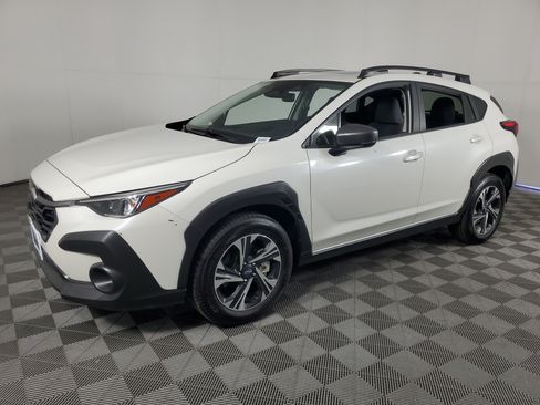 Used 2025 Subaru Crosstrek 2.5i Premium AWD/4WD image 8