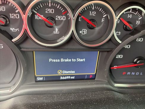 Used 2020 Chevrolet Silverado 1500 RST w/ All-Star Edition RWD image 12