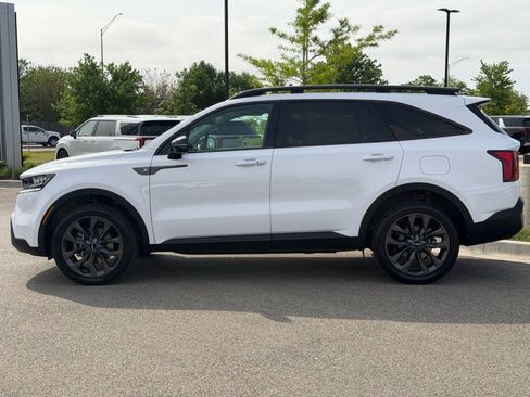 Used 2022 Kia Sorento X-Line EX AWD/4WD image 3