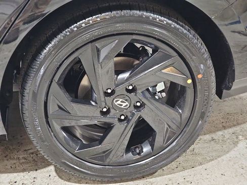 New 2026 Hyundai Elantra SEL Sport Premium FWD image 34