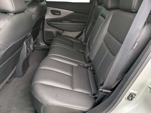 Used 2023 Nissan Murano SV FWD image 17