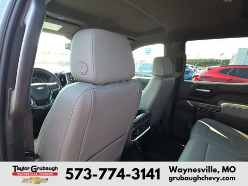 Used 2021 Chevrolet Silverado 1500 LTZ w/ Z71 Off-Road Package AWD/4WD image 28