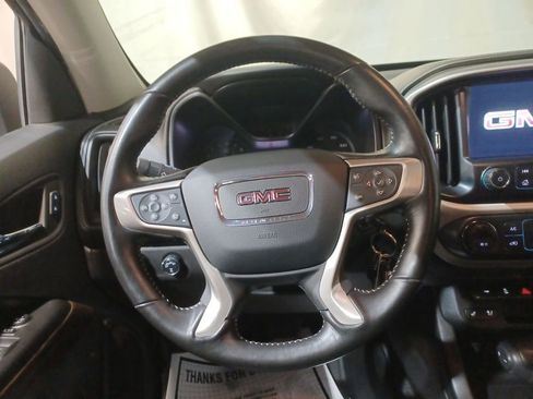Used 2020 GMC Canyon Denali image 11
