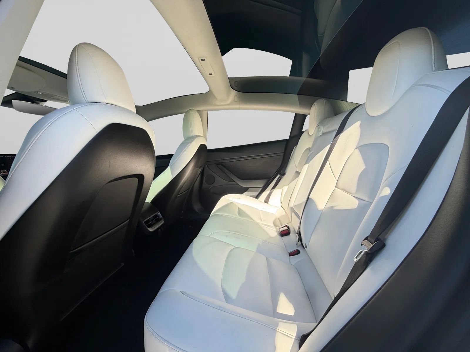 Used 2021 Tesla Model 3 Standard Range Plus RWD image 26