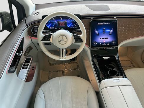 Used 2024 Mercedes-Benz EQE 350+ SUV image 24