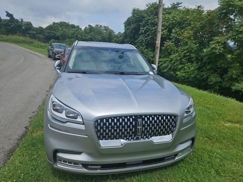 Used 2020 Lincoln Aviator Black Label w/ Dynamic Handling Package AWD/4WD image 4