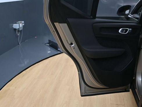 Used 2023 Volvo XC40 B4 Plus w/ Protection Package FWD image 30
