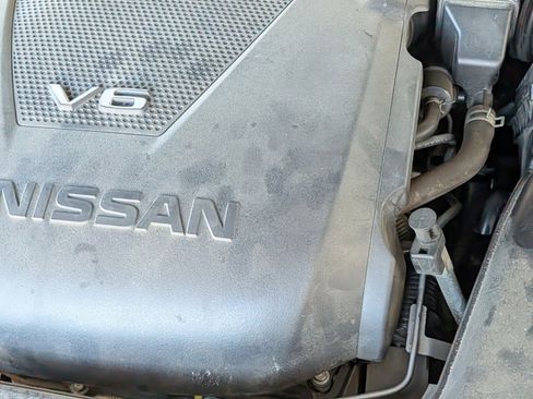 Used 2021 Nissan Maxima SR w/ Sport Mat Group image 25