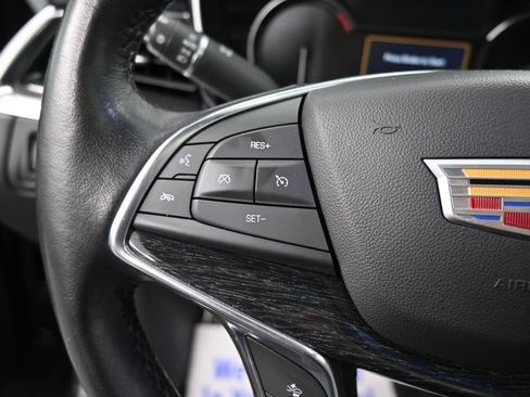 Used 2021 Cadillac XT5 Premium Luxury FWD image 35