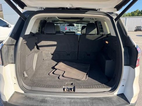 Used 2018 Ford Escape Titanium AWD/4WD image 10