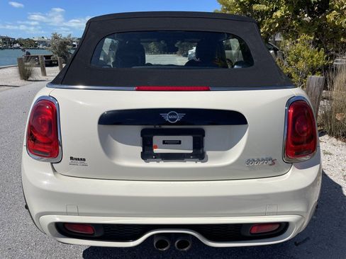 Used 2019 MINI Cooper S image 34