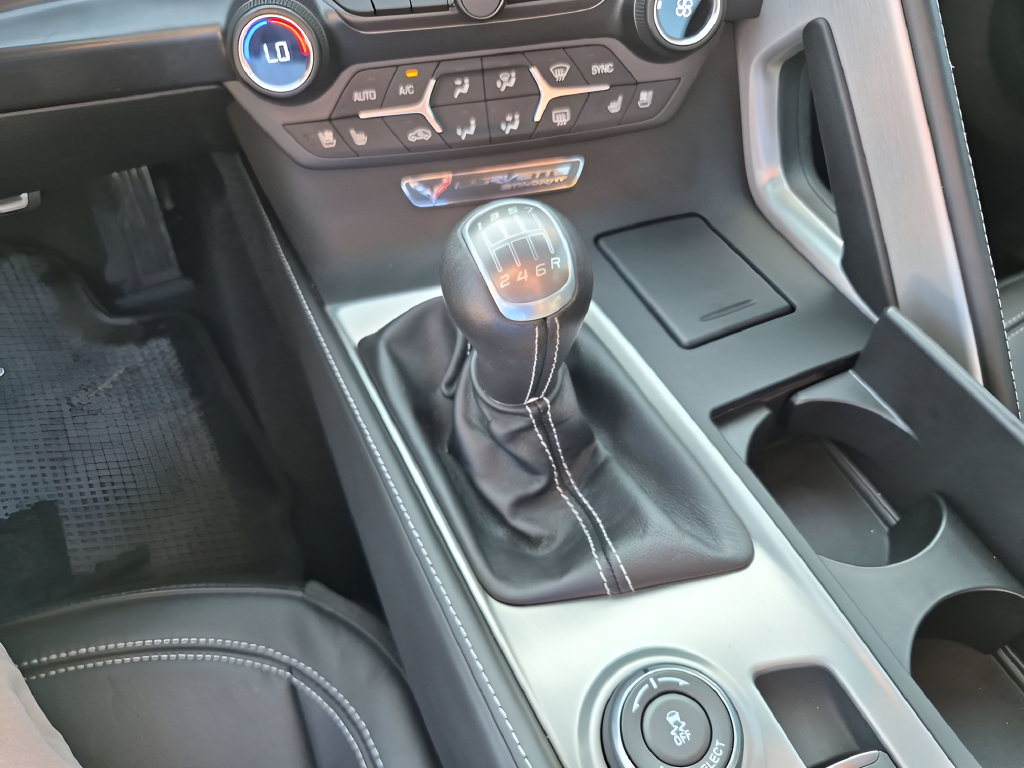 Used 2015 Chevrolet Corvette Stingray Coupe w/ 3LT Preferred Equipment Group RWD image 28