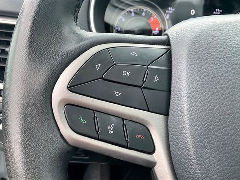 Used 2022 Jeep Cherokee Limited image 13