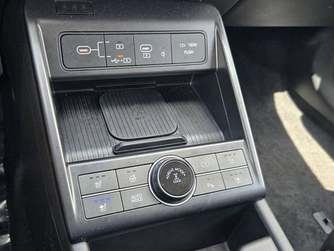 Certified 2024 Hyundai Kona Limited AWD/4WD image 20