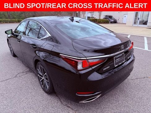 Certified 2024 Lexus ES 350 w/ Premium Package image 6