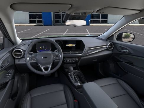 New 2026 Chevrolet Trax ACTIV w/ Driver Confidence Package FWD image 15