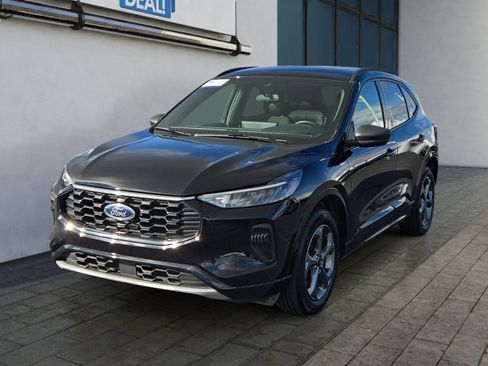 Certified 2023 Ford Escape ST-Line w/ Tech Pack #1 image 7