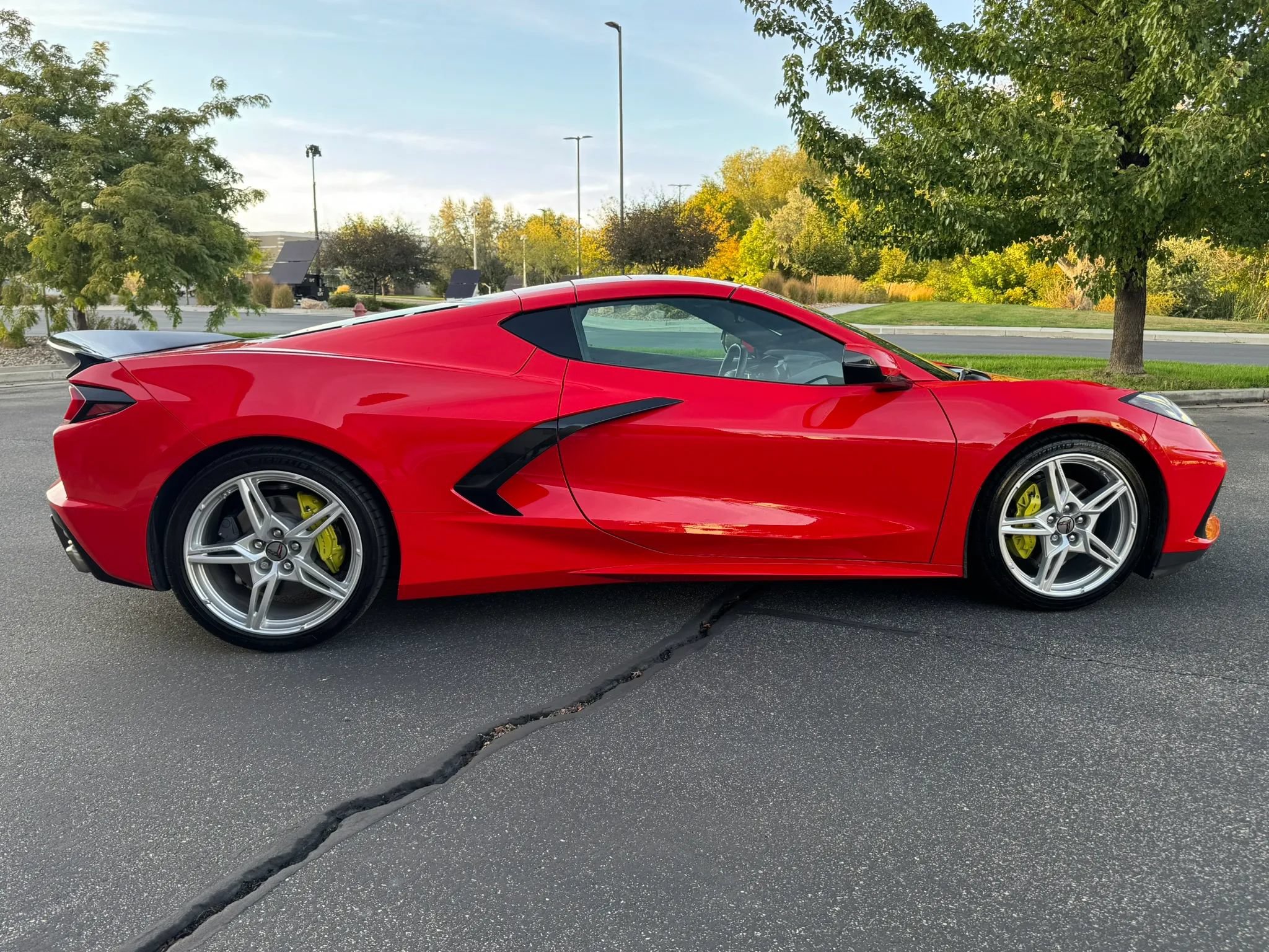 Used 2021 Chevrolet Corvette Stingray Coupe w/ 1LT RWD image 7