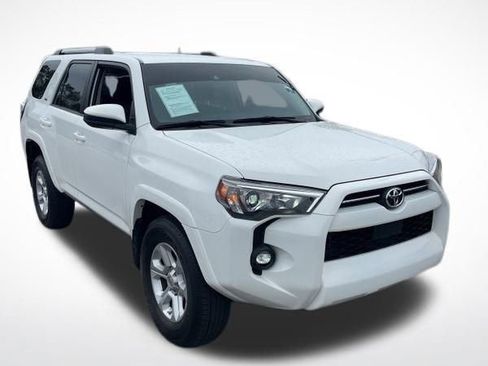 Used 2021 Toyota 4Runner SR5 image 1