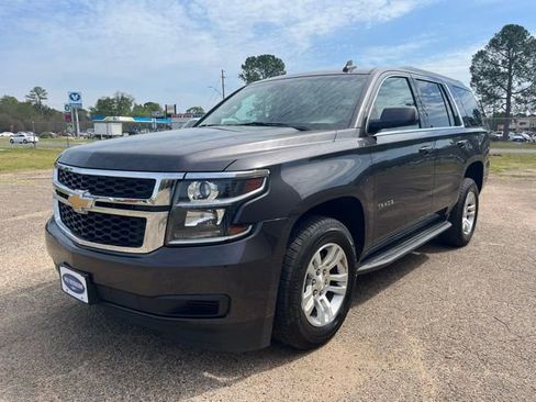 Used 2016 Chevrolet Tahoe LT image 3