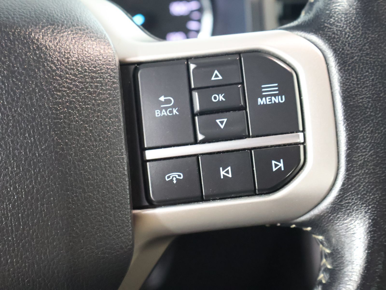 Used 2024 Ford Expedition XLT AWD/4WD image 35