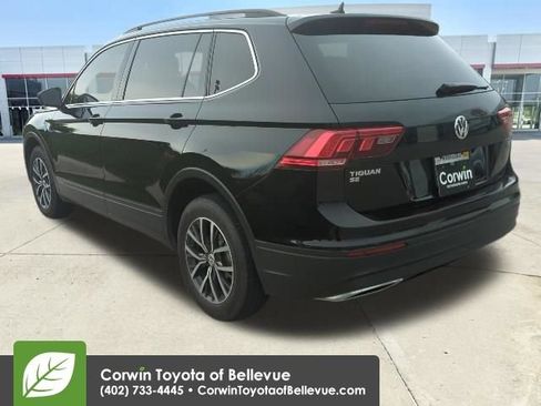 Used 2019 Volkswagen Tiguan SE w/ Panoramic Sunroof Package AWD/4WD image 10