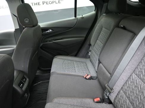 Used 2024 Chevrolet Equinox LT FWD image 22