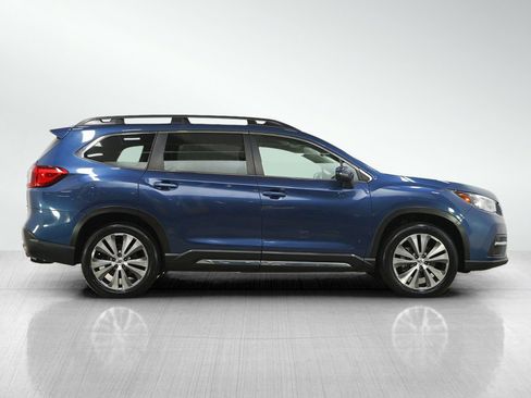 Used 2022 Subaru Ascent Limited image 6