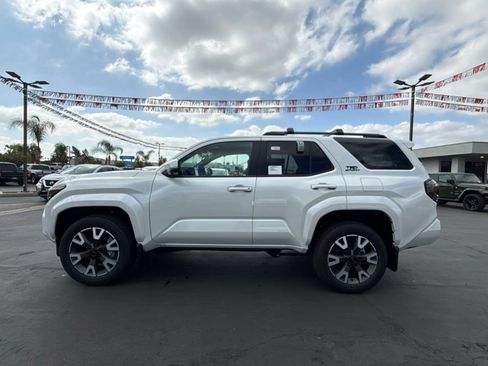 New 2026 Toyota 4Runner TRD Sport Premium AWD/4WD image 6