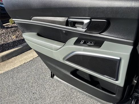 Used 2023 Kia Telluride SX Prestige X-Pro image 23