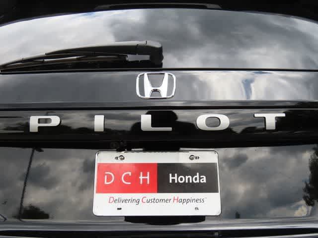 New 2026 Honda Pilot Touring image 7